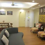 Fahrenheit Condo Bukit Bintang Kl 3R By Roseline