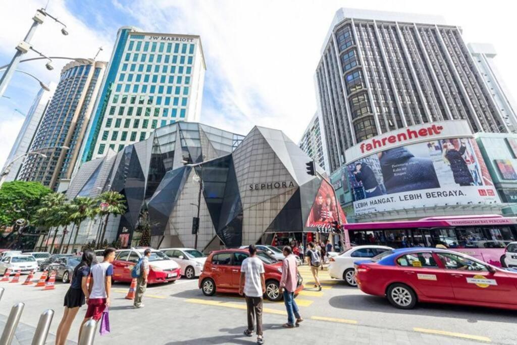 Fahrenheit Bukit Bintang Kl 3r By Roseline Pangsapuri